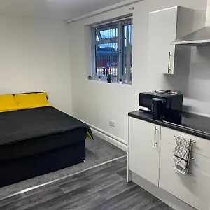 Noir Collective #2 188 Marsh Road , Luton (Bedfordshire) United Kingdom